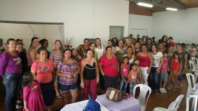 FUNDO SOCIAL REALIZA EVENTO PARA COMEMORAR O DIA DA MULHER