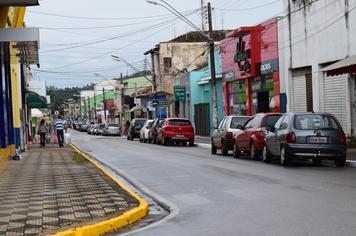 DEMUTRAN ALTERA LADO DO ESTACIONAMENTO NA RUA CEL. LICÍNIO NO CENTRO