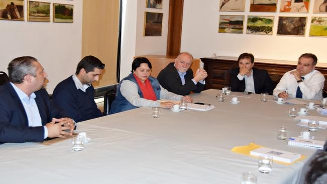 PREFEITOS DO CONDERSUL SE REÚNEM COM CHEFE DA CASA CIVIL