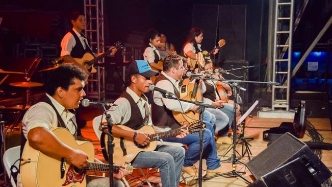 VALORIZAR E PROMOVER O ARTISTA LOCAL. PROJETO MÚSICA PARA TODOS